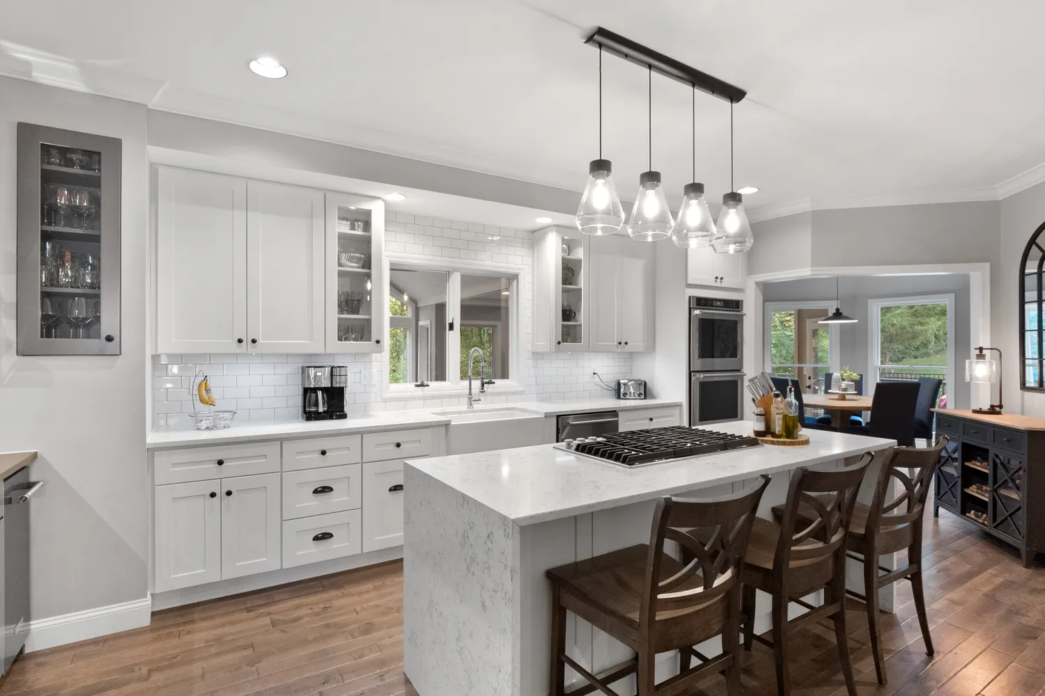 $1,995,000 | 13352 Weston Park Drive, St. Louis, MO 63131