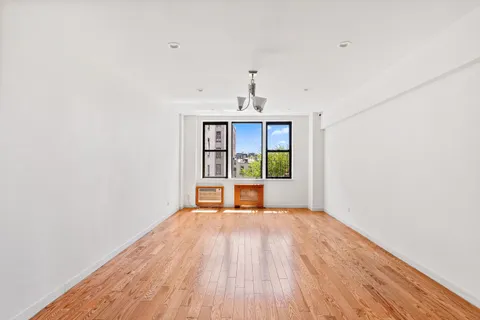 $360,000 | 310 Lenox Road, Unit 4S | Flatbush