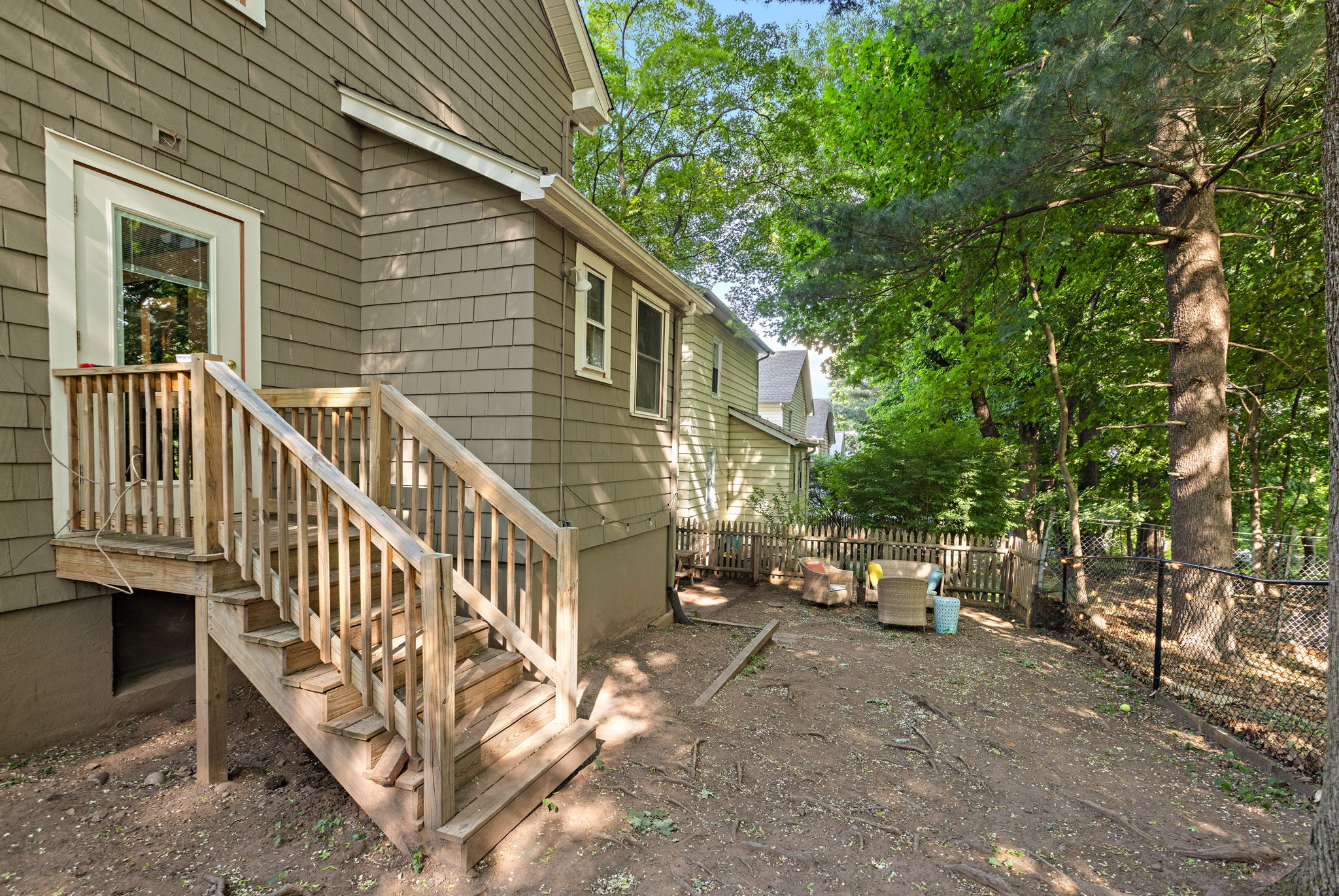 51 Ridgehurst Road West Orange, NJ 07052 - Photo 16 of 25