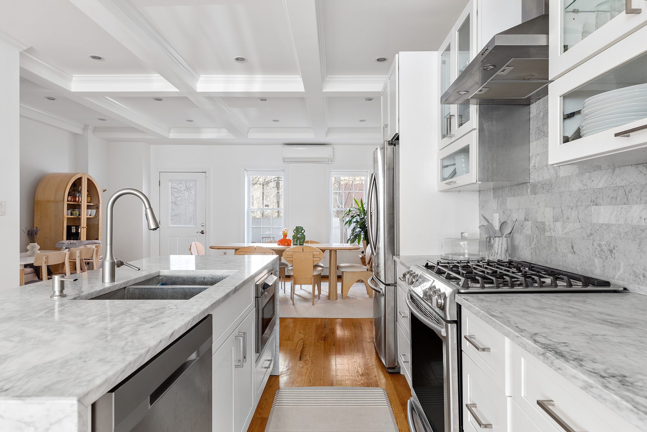 1561 Park Place Brooklyn, NY 11213 - Photo 4 of 18