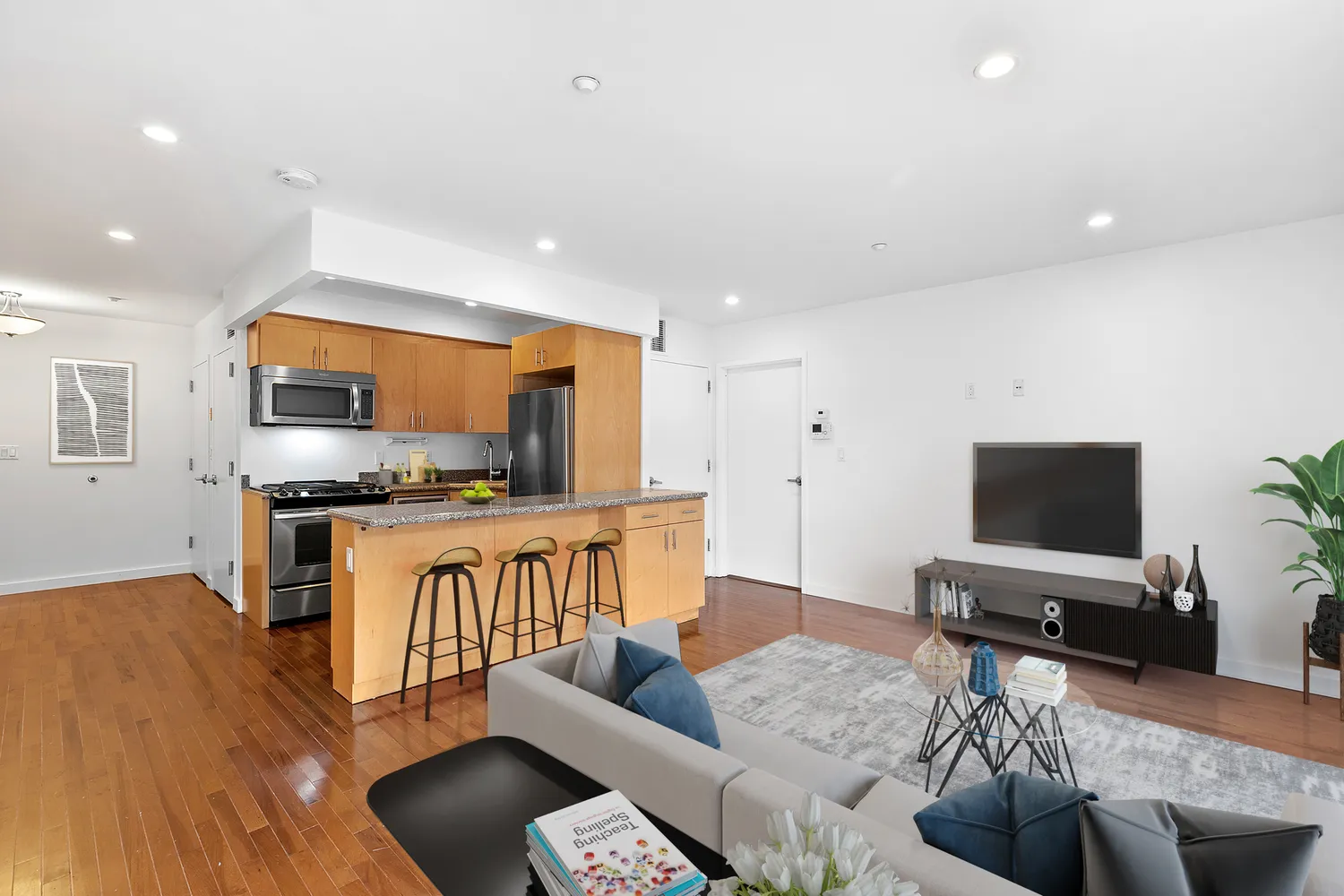 $3,250 | 400 15th Street, Unit 4B | Park Slope