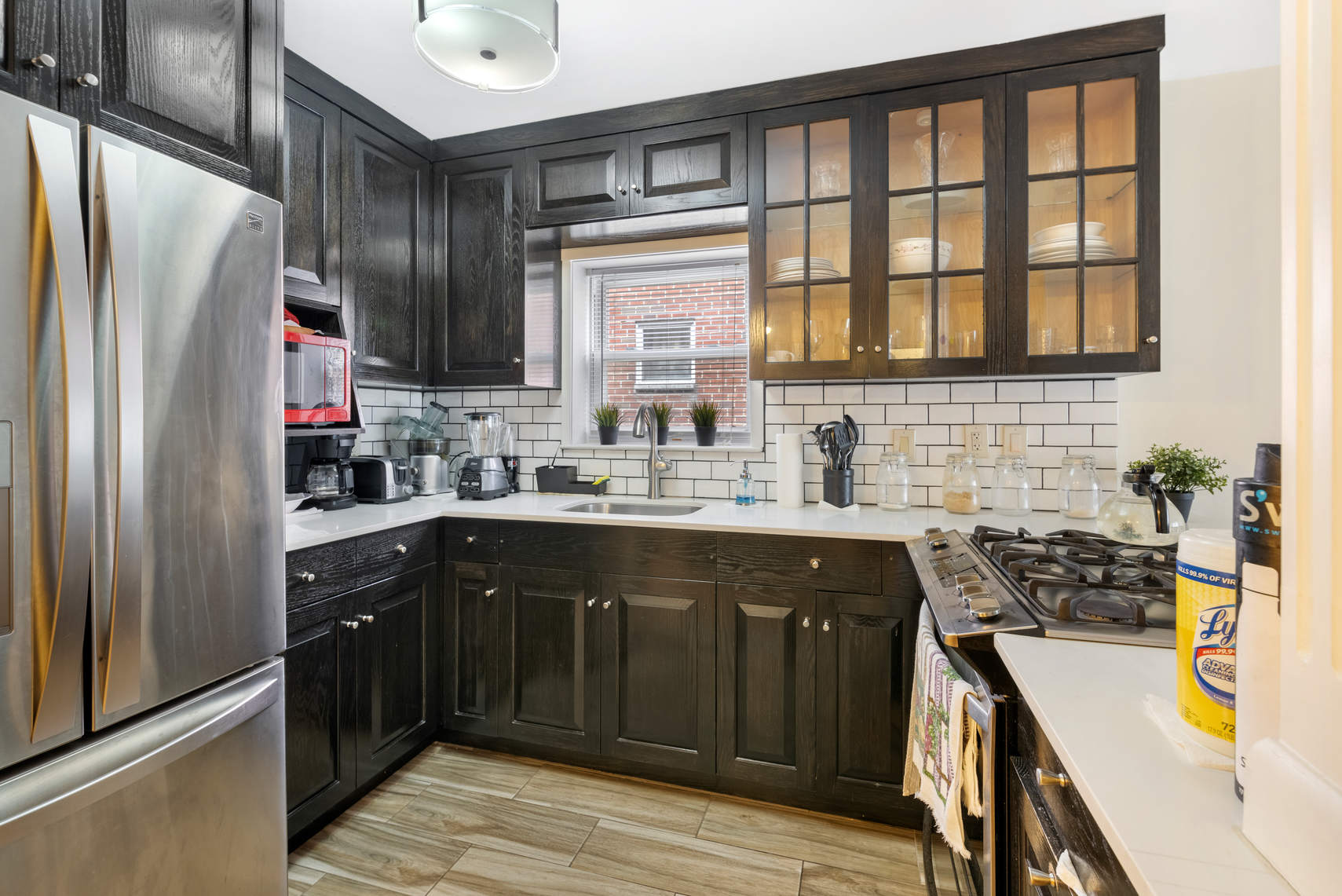 3425 Ely Avenue Bronx, NY 10469 - Photo 2 of 19