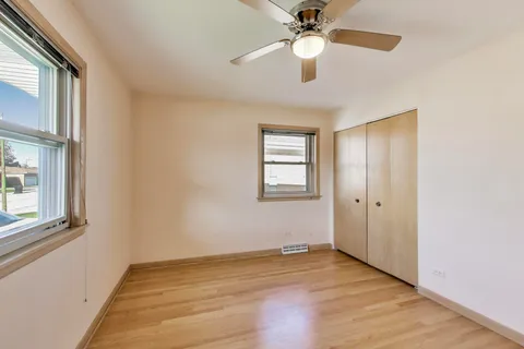 $499,900 | 8618 West Leland Avenue, Chicago, IL 60656