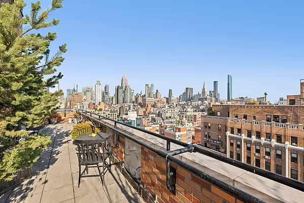 201 West 16th Street, Unit 9B Manhattan, NY 10011 - Photo 7 of 9 Gallery Image 7
