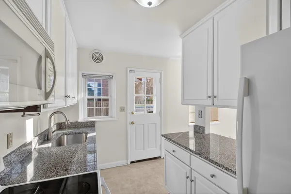 $590,000 | South Stafford Street, Arlington, VA 22206