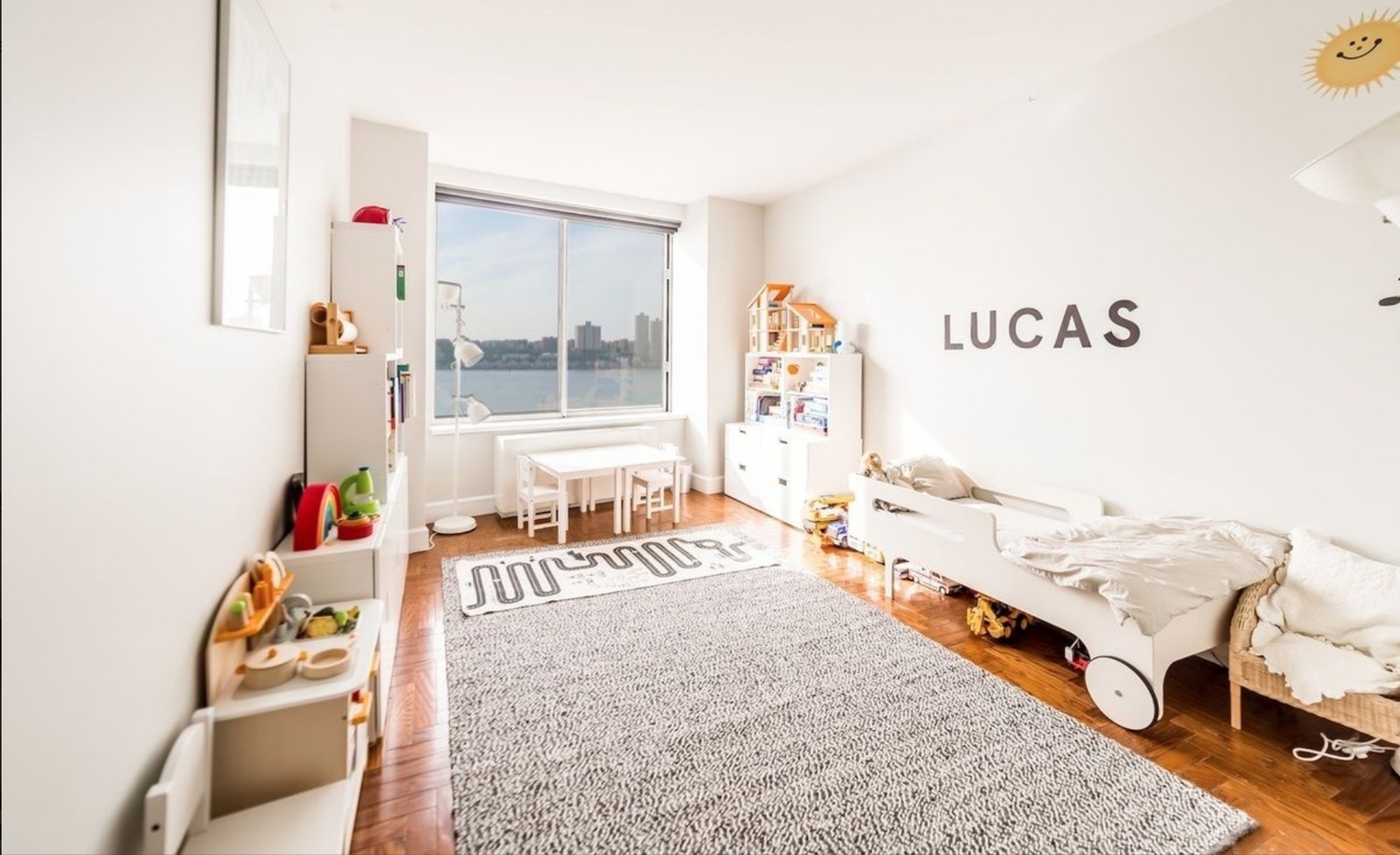 200 Riverside Boulevard, Unit 7L Manhattan, NY 10069 - Photo 5 of 9