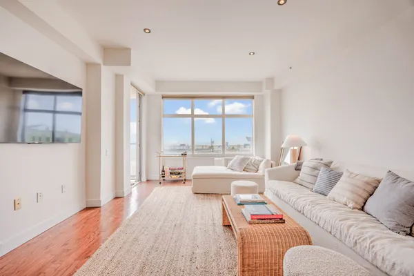 $750,000 | 151 Beach 96th Street, Unit 2B | Rockaway Beach