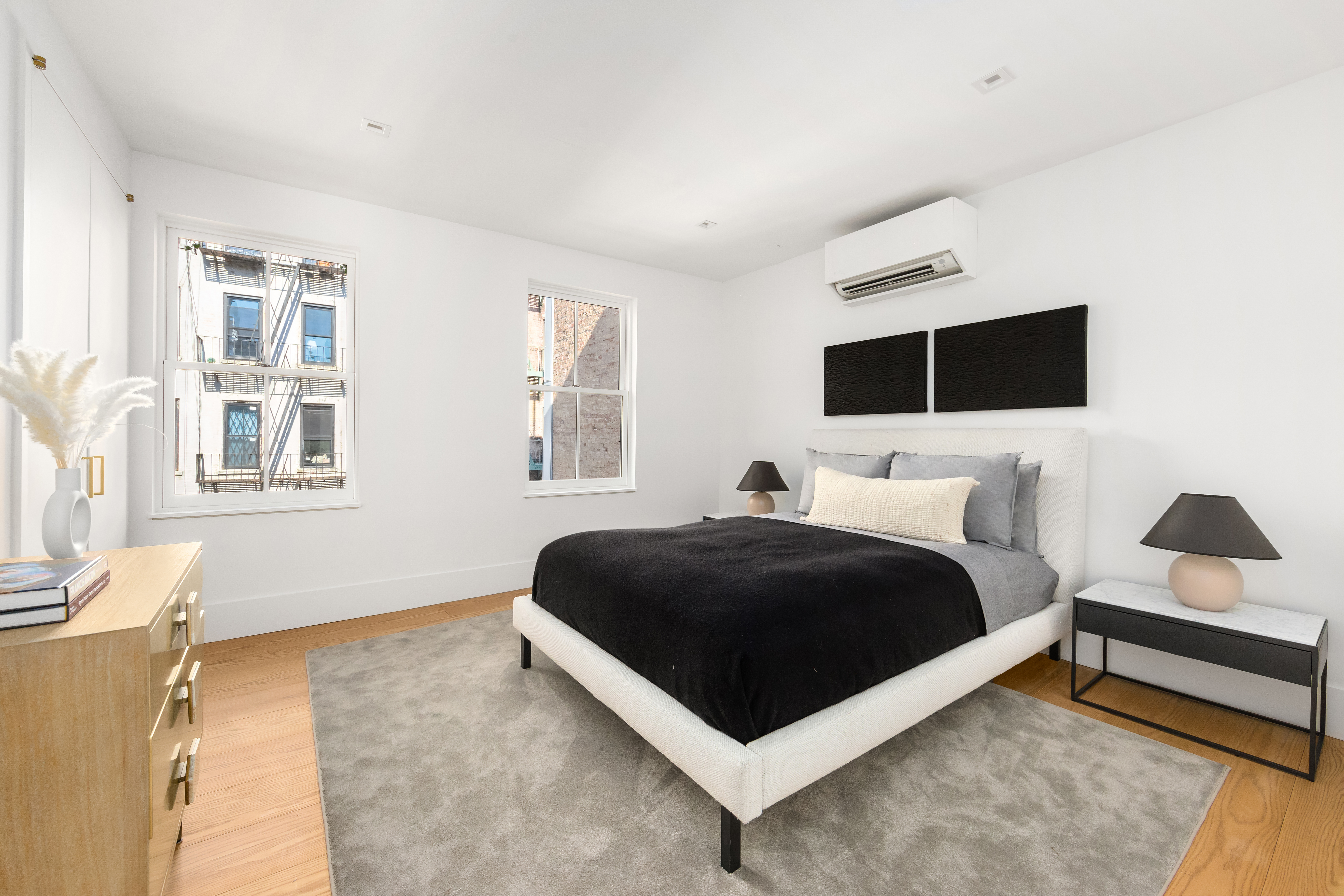 29 Downing Street Manhattan, NY 10014 - Photo 10 of 20