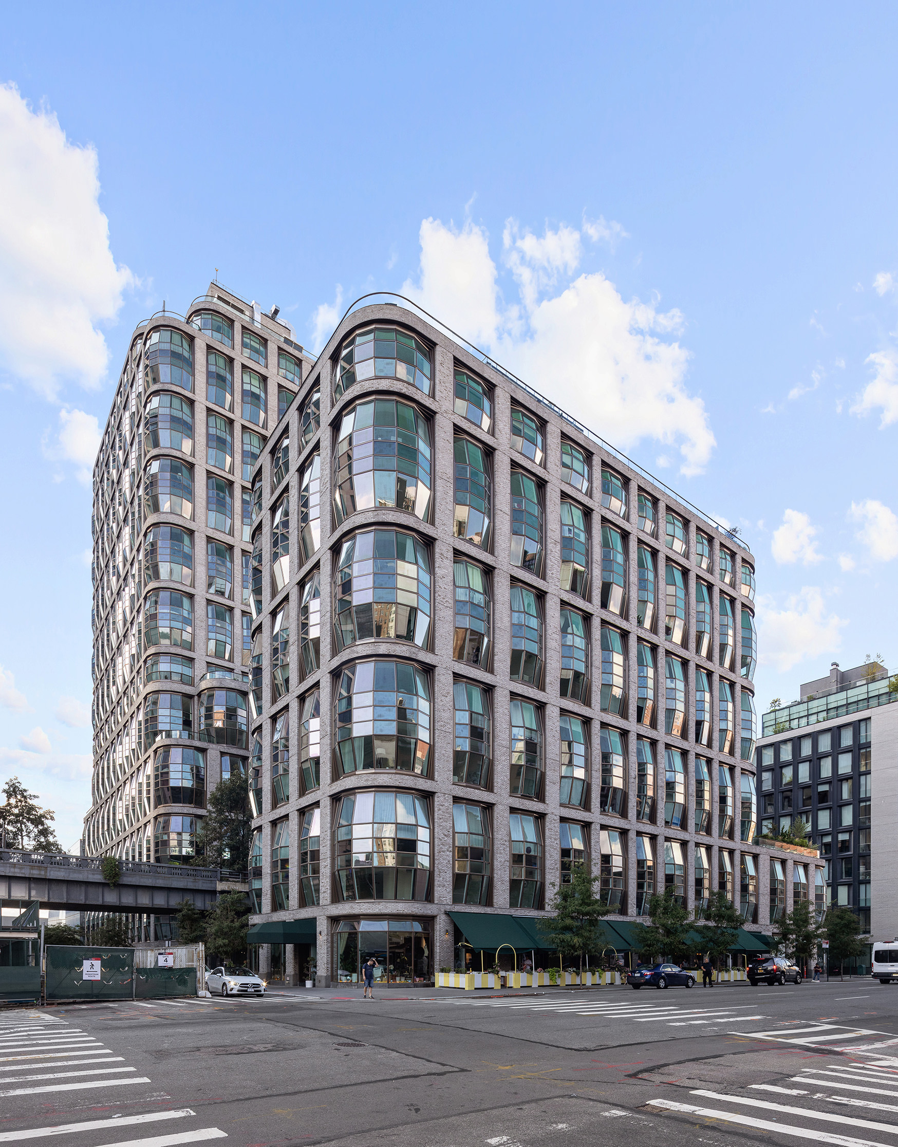 515 West 18th Street, Unit 901 Manhattan, NY 10011 - Photo 13 of 14