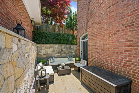 Contact Agent | 5313 Massachusetts Avenue, Bethesda, MD 20816