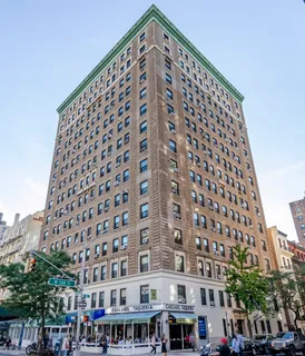 $1,550,000 | 300 West 108th Street, Unit 2C | Upper West Side