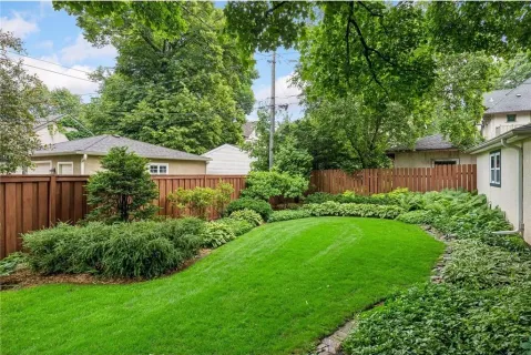 $950,000 | 4711 Dupont Avenue South, Minneapolis, MN 55419