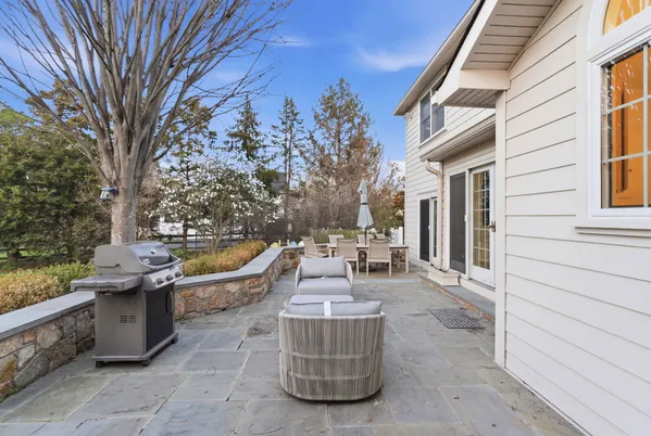 Contact Agent | 201 Wolf Lane, Ambler, PA 19002