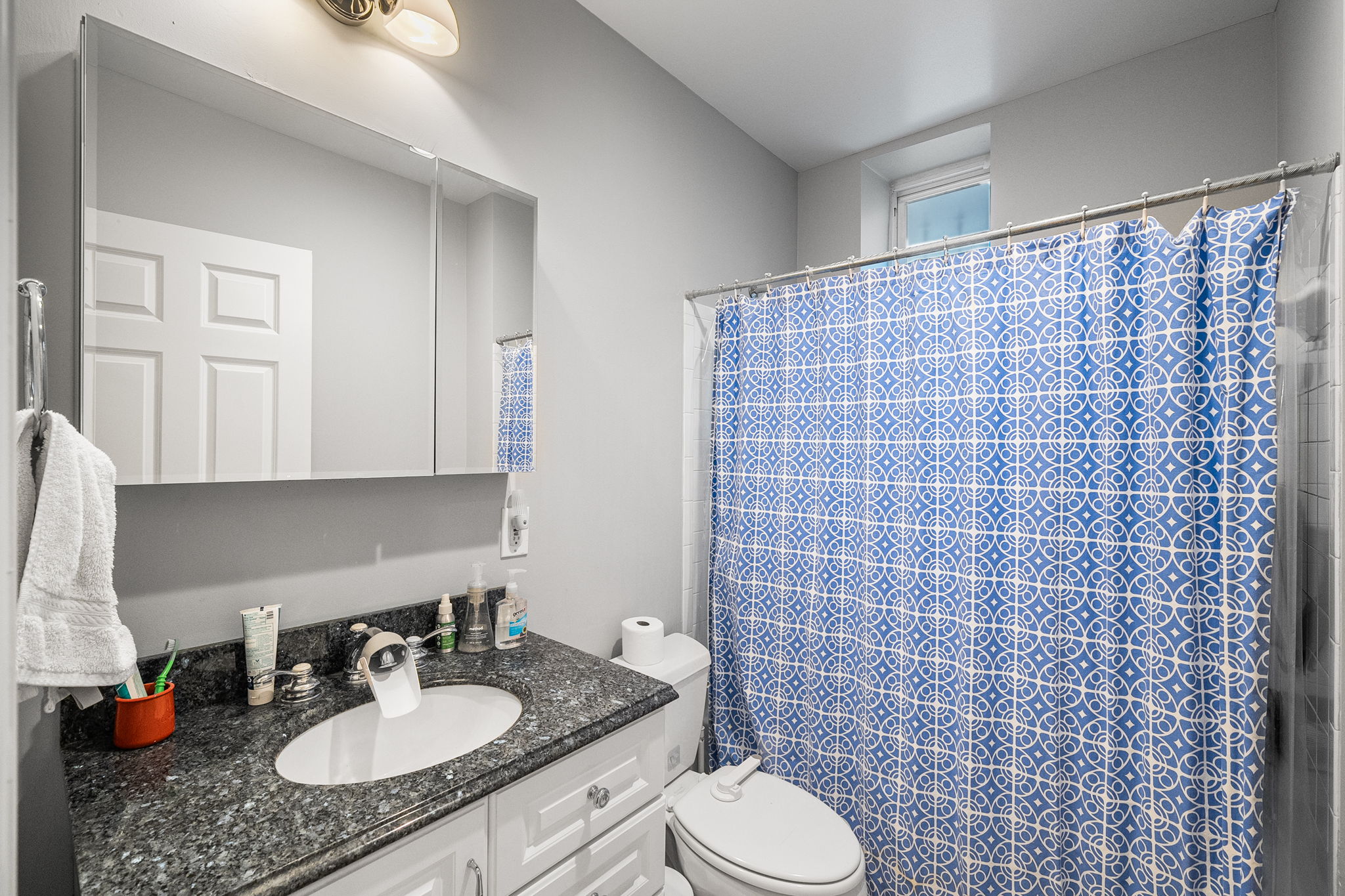 1423 R Street Northwest, Unit 105 Washington, DC 20009 - Photo 16 of 23