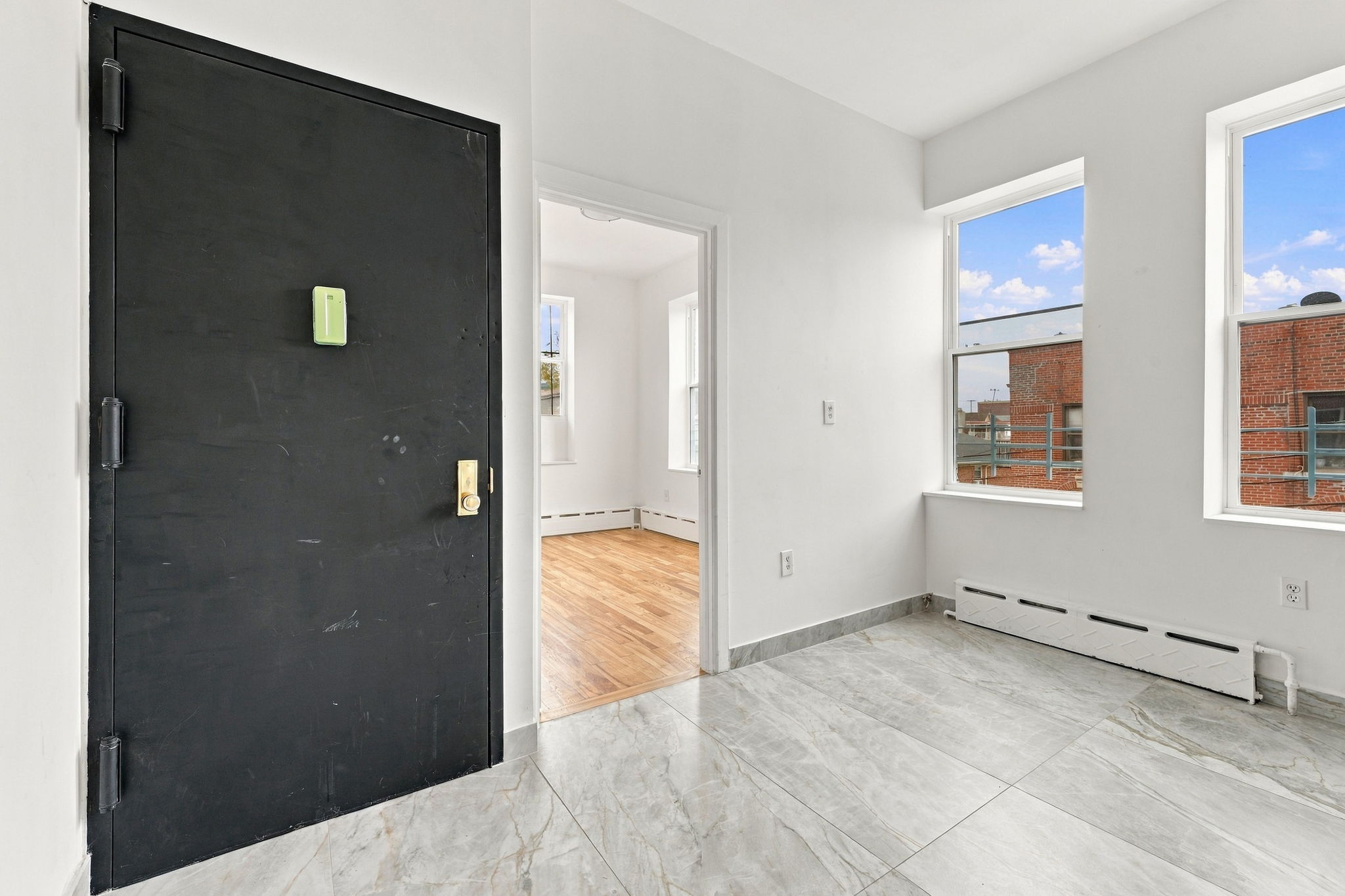 40-25 Junction Boulevard, Unit 3L Queens, NY 11368 - Photo 3 of 8 Gallery Image 3