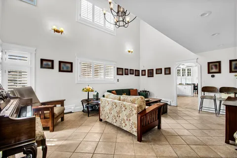 $2,300,000 | 165 Swaim Avenue | Huguenot