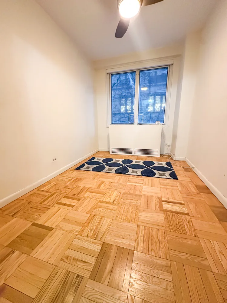 $4,300 | 301 East 22nd Street, Unit 2H | Gramercy