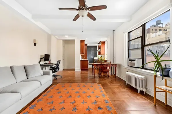 $4,950 | 317 West 87th Street, Unit 6C | Upper West Side