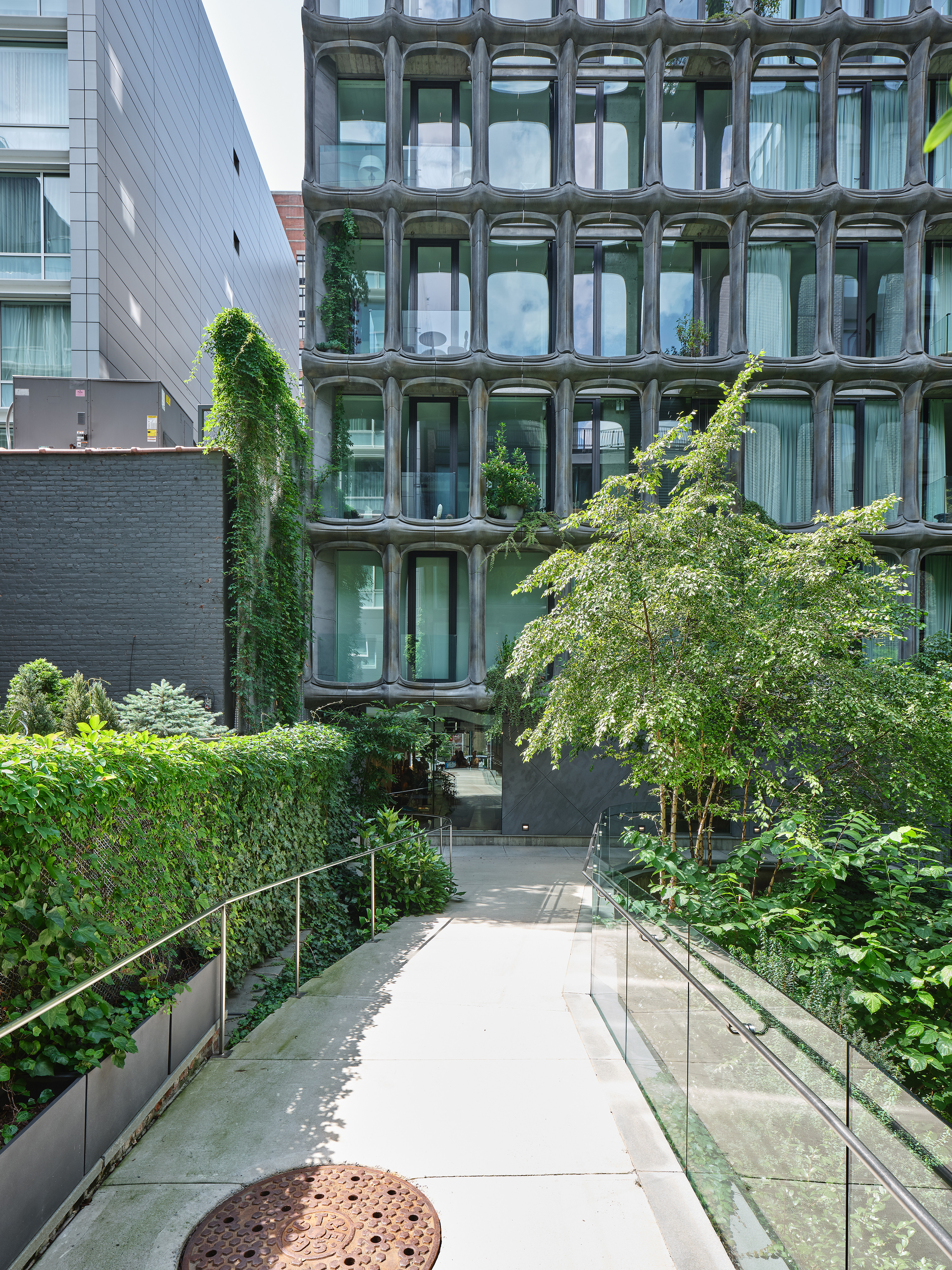 325 West Broadway, Unit 6S Manhattan, NY 10013 - Photo 19 of 21