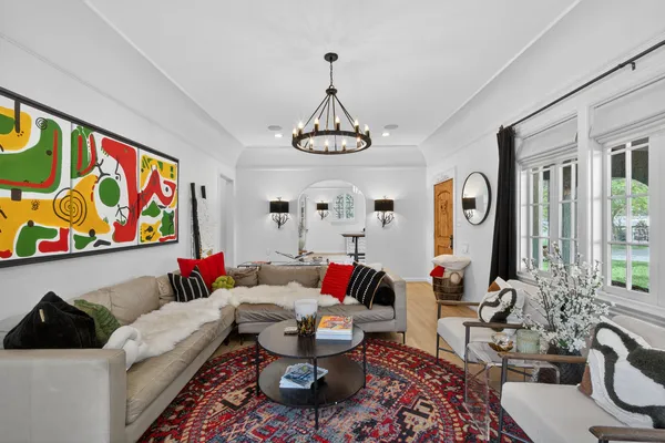 $1,195,000 | 6802 Clayton Avenue, Dallas, TX 75214