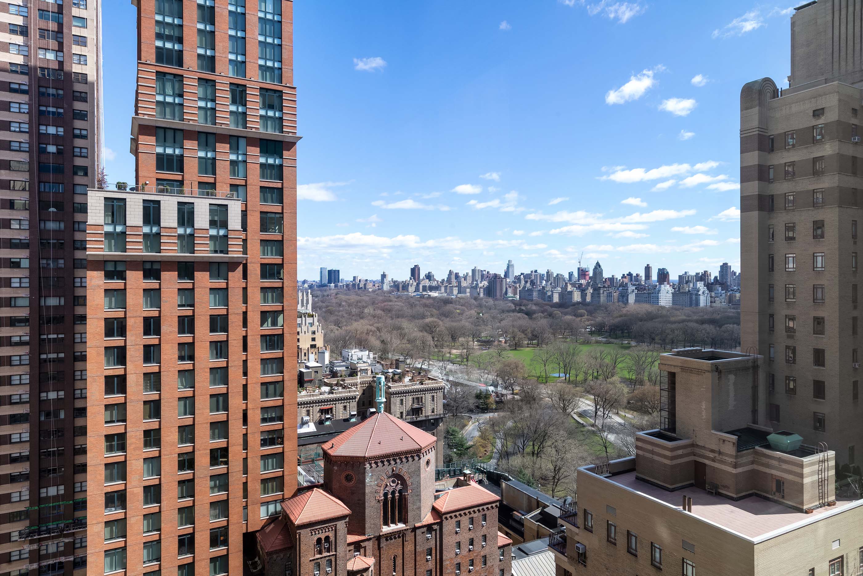 30 West 63rd Street, Unit 28D Manhattan, NY 10023 - Photo 11 of 41