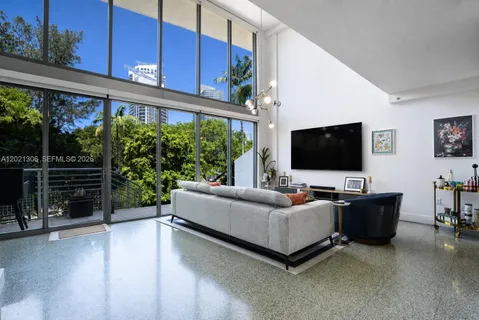 $1,749,999 | 245 Michigan Avenue, Unit LG5, Miami Beach, FL 33139