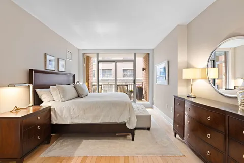$1,150,000 | 1125 Maxwell Lane, Unit 222, Hoboken, NJ 07030