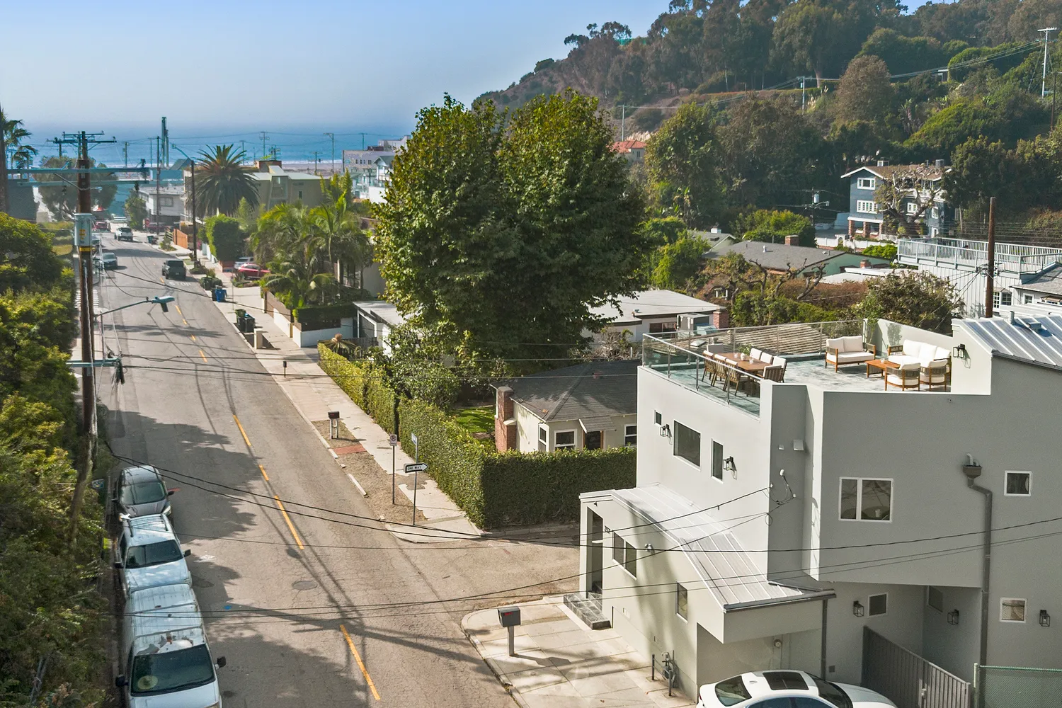 $3,295,000 | 257 Entrada Drive, Santa Monica, CA 90402