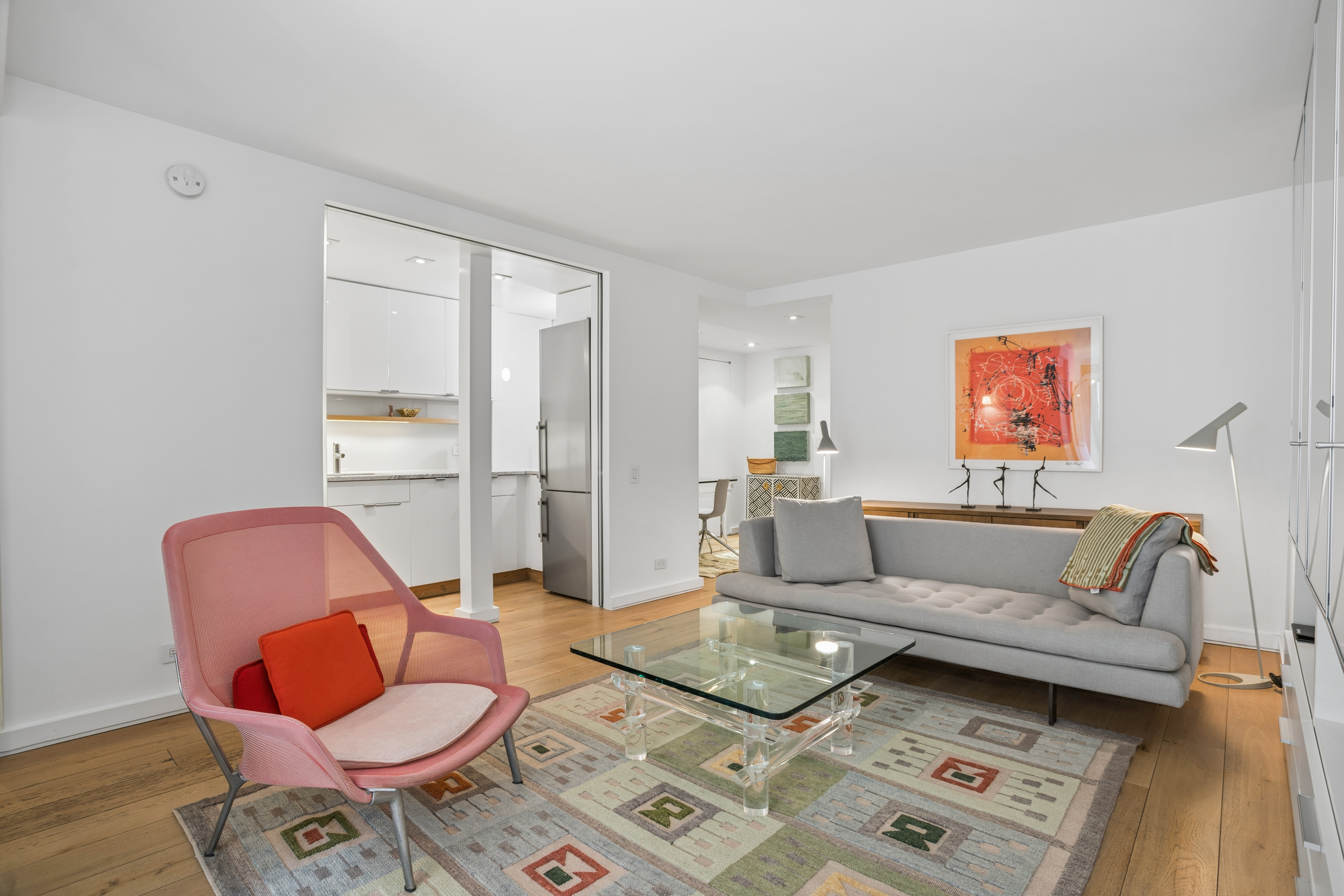 200 Central Park South, Unit 18L Manhattan, NY 10019 - Photo 4 of 9