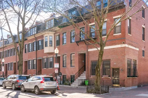 $2,750,000 | 46 Clarendon Street, Unit 1, Boston, MA 02116