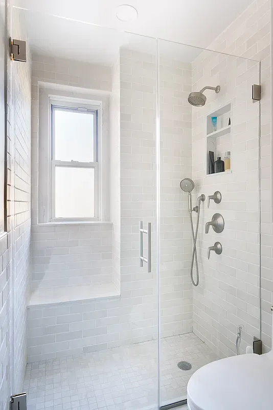 $4,500 | 433 West 34th Street, Unit 9G | Hudson Yards