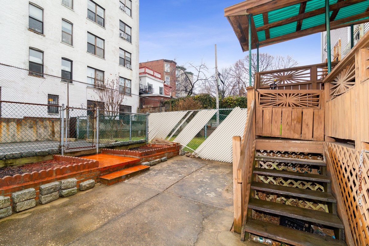 358 Cumberland Street Brooklyn, NY 11238 - Photo 8 of 14