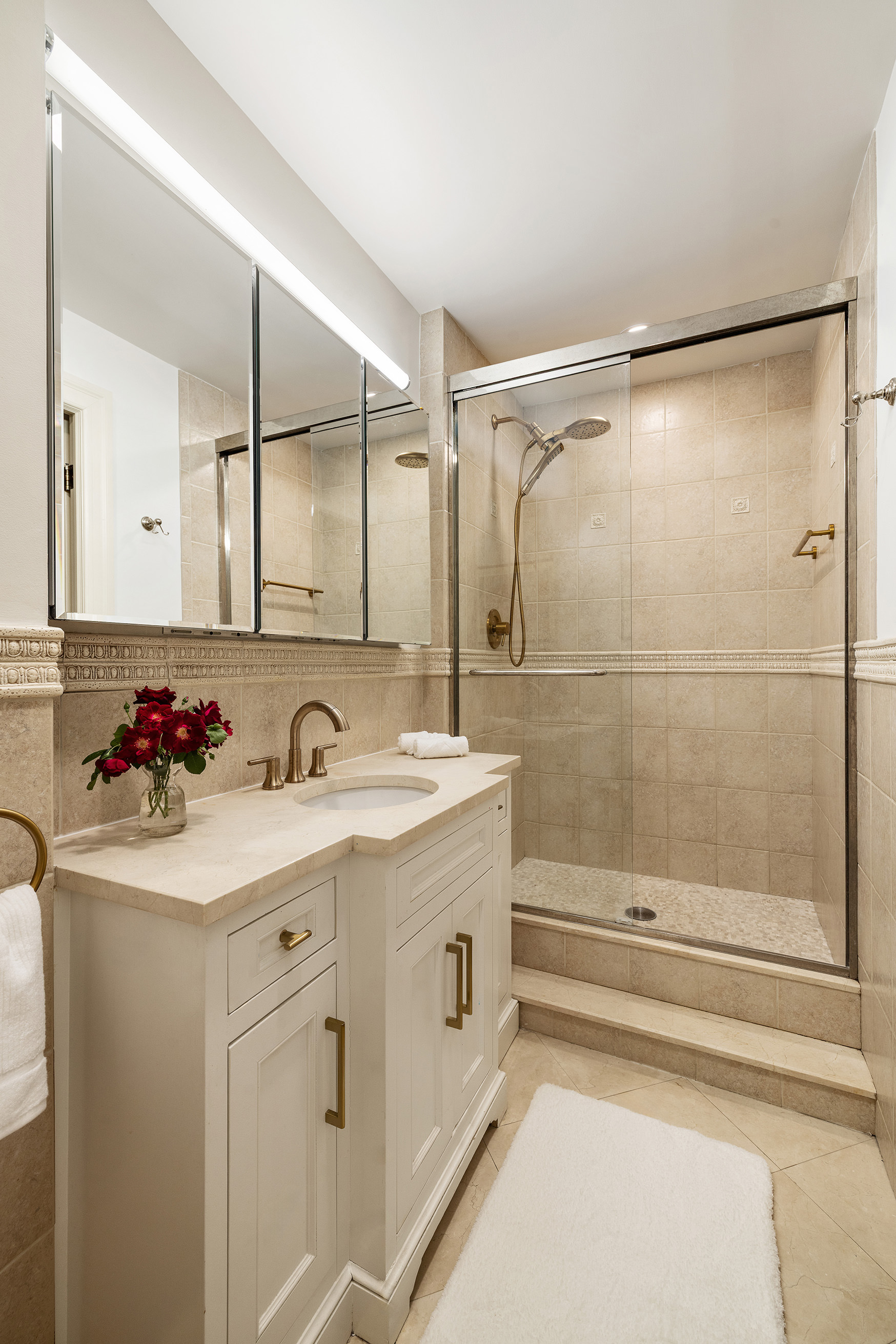 203 West 90th Street, Unit 2D Manhattan, NY 10024 - Photo 10 of 14