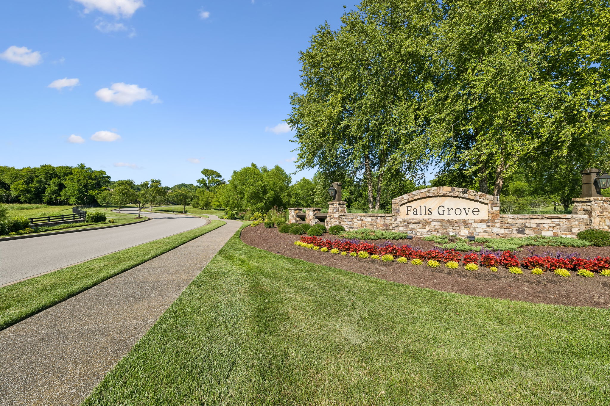 6732 Falls Ridge Lane College Grove, TN 37046 - Photo 4 of 87