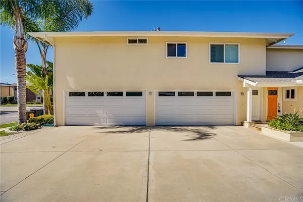 $3,195 | 301 Oswego Avenue, Huntington Beach, CA 92648