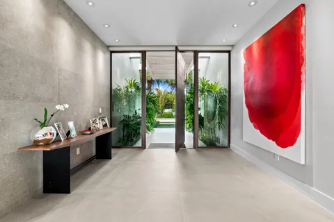 $10,500,000 | 3939 Country Club Lane, Fort Lauderdale, FL 33308