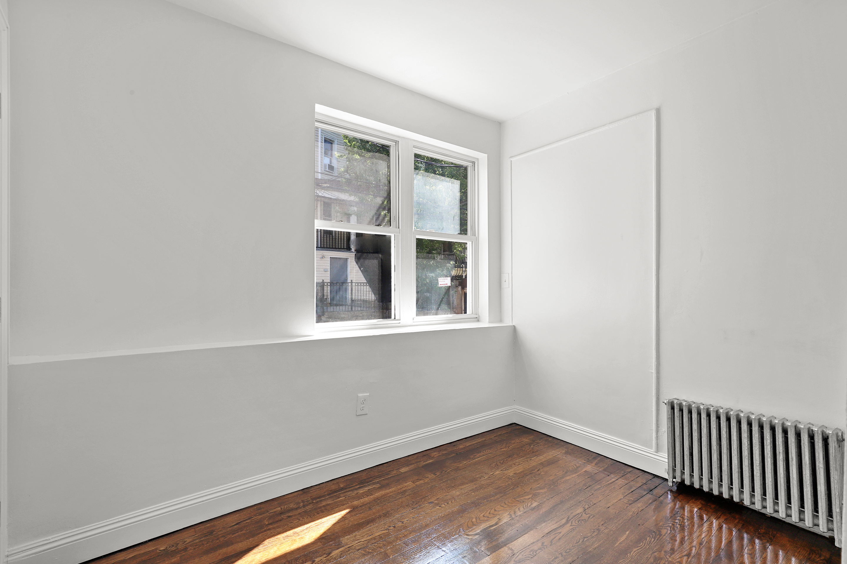 156 Summit Place Bronx, NY 10463 - Photo 25 of 38