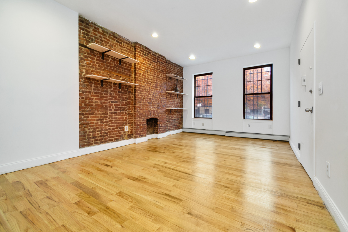 39 Moffat Street Brooklyn, NY 11207 - Photo 3 of 11