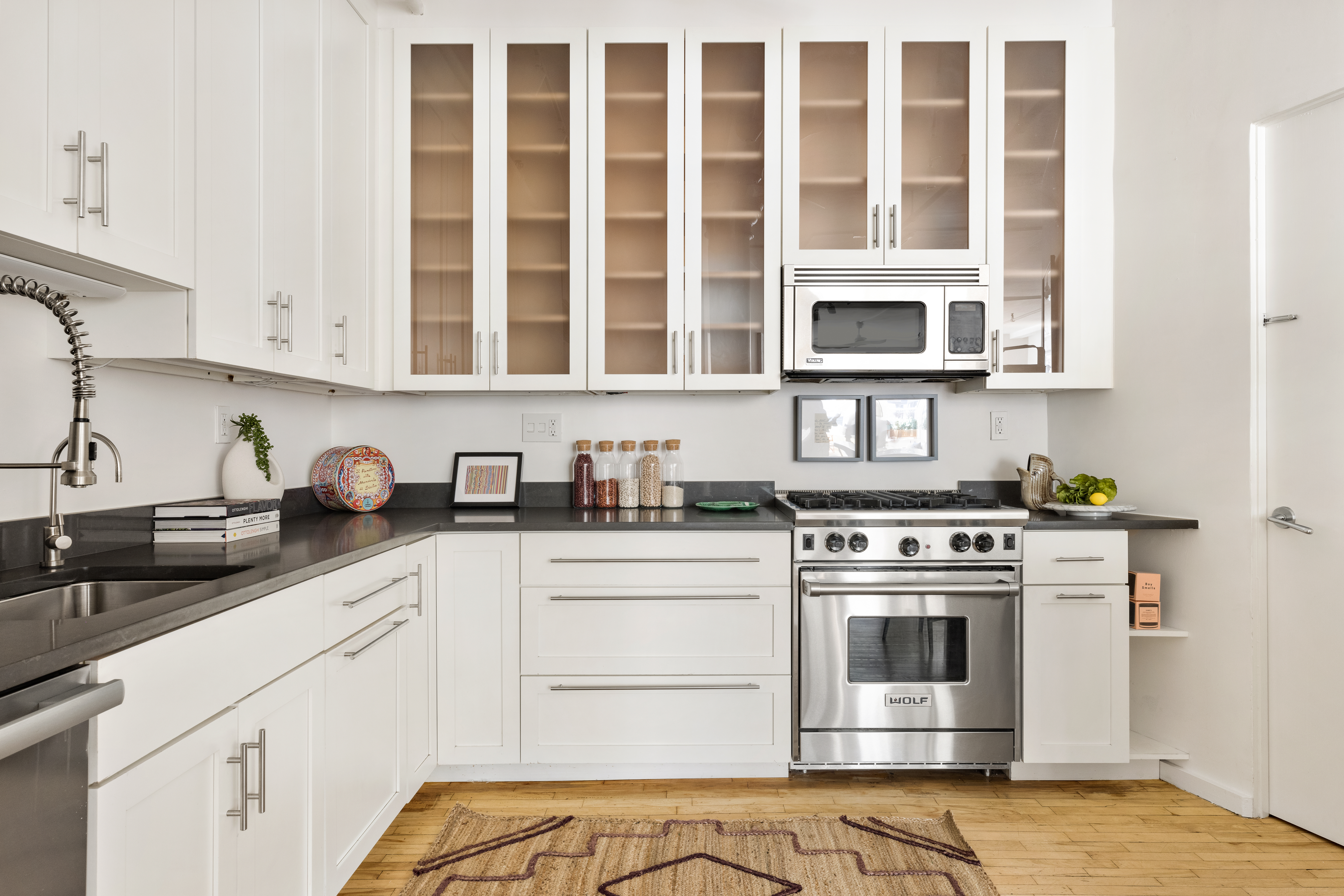 40 West 24th Street, Unit 9E Manhattan, NY 10010 - Photo 19 of 27