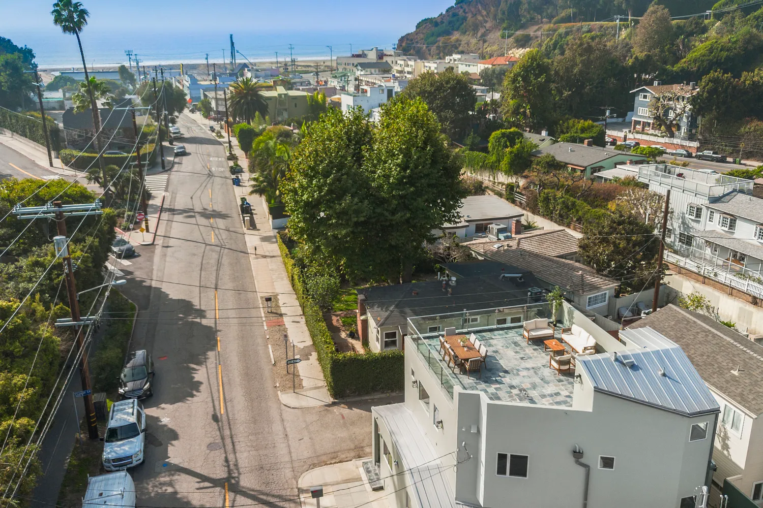 $3,295,000 | 257 Entrada Drive, Santa Monica, CA 90402