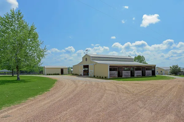 $4,750,000 | 5255 Ganske Road, Burton, TX 77835