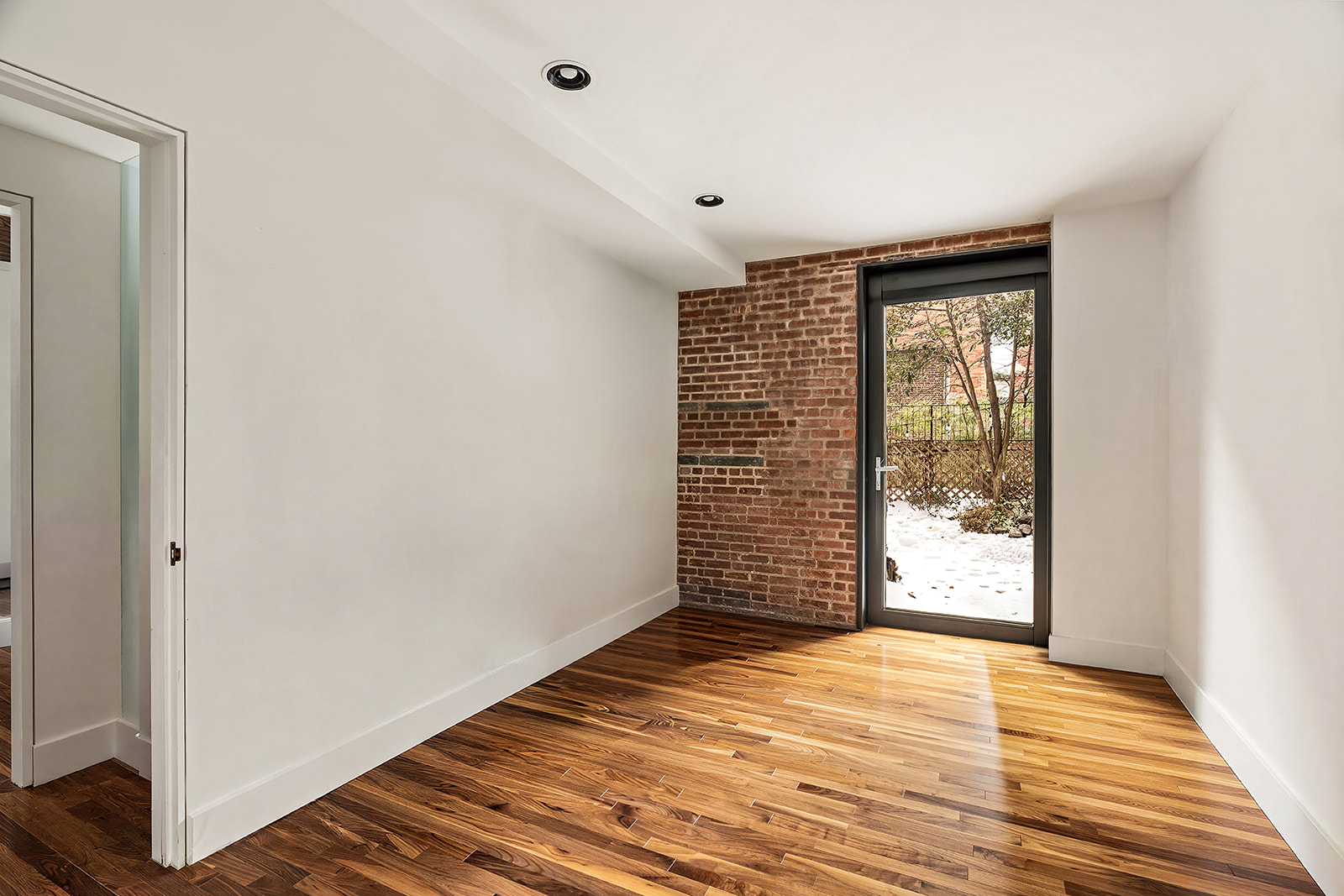 533 Leonard Street, Unit 1B Brooklyn, NY 11222 - Photo 6 of 12