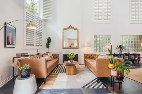 $2,795,000 | 833 17th Street, Unit 4, Santa Monica, CA 90403