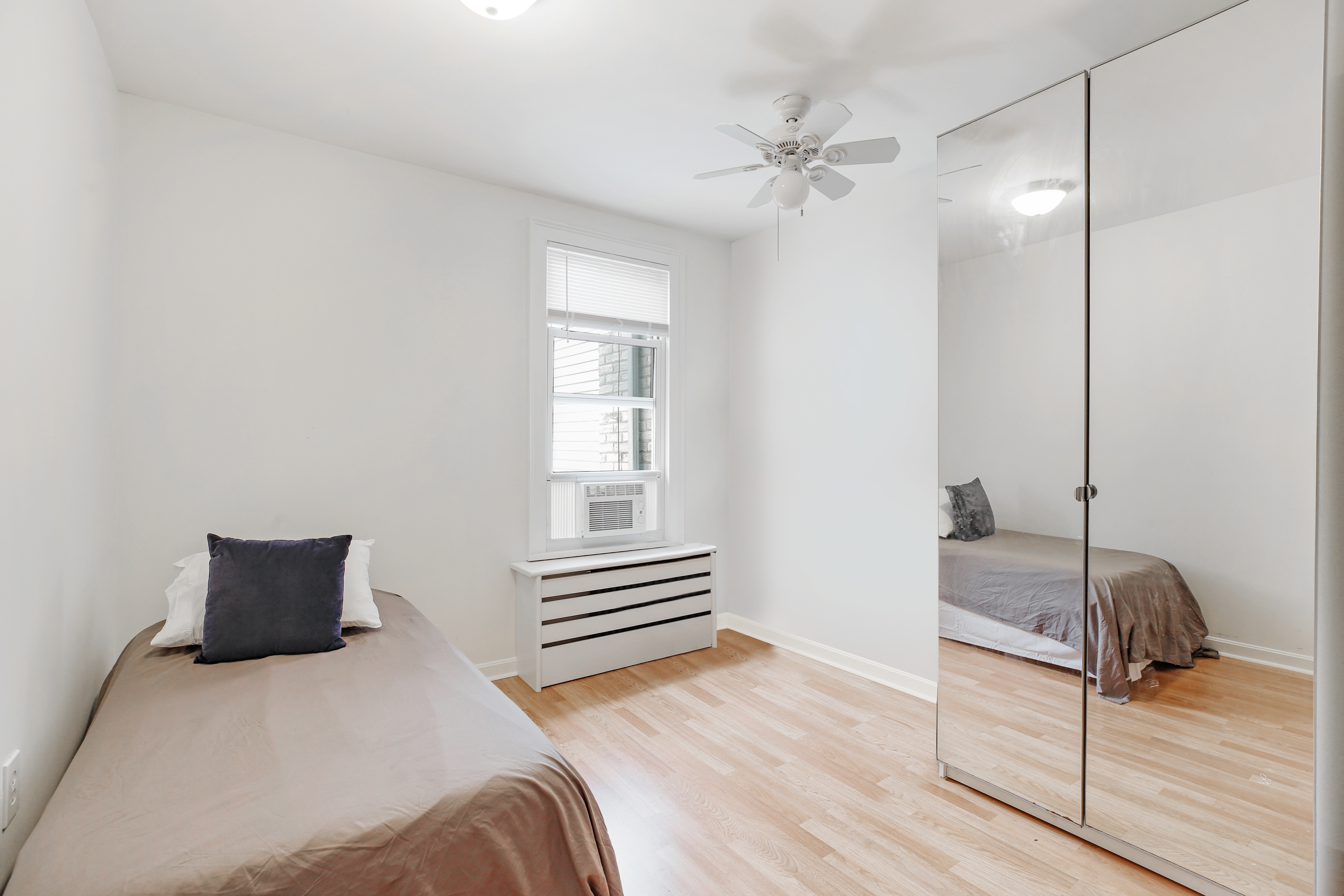 324 55th Street Brooklyn, NY 11220 - Photo 10 of 19