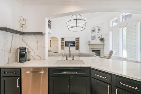 $715,000 | 14107 Hunters Lake Way, Houston, TX 77044