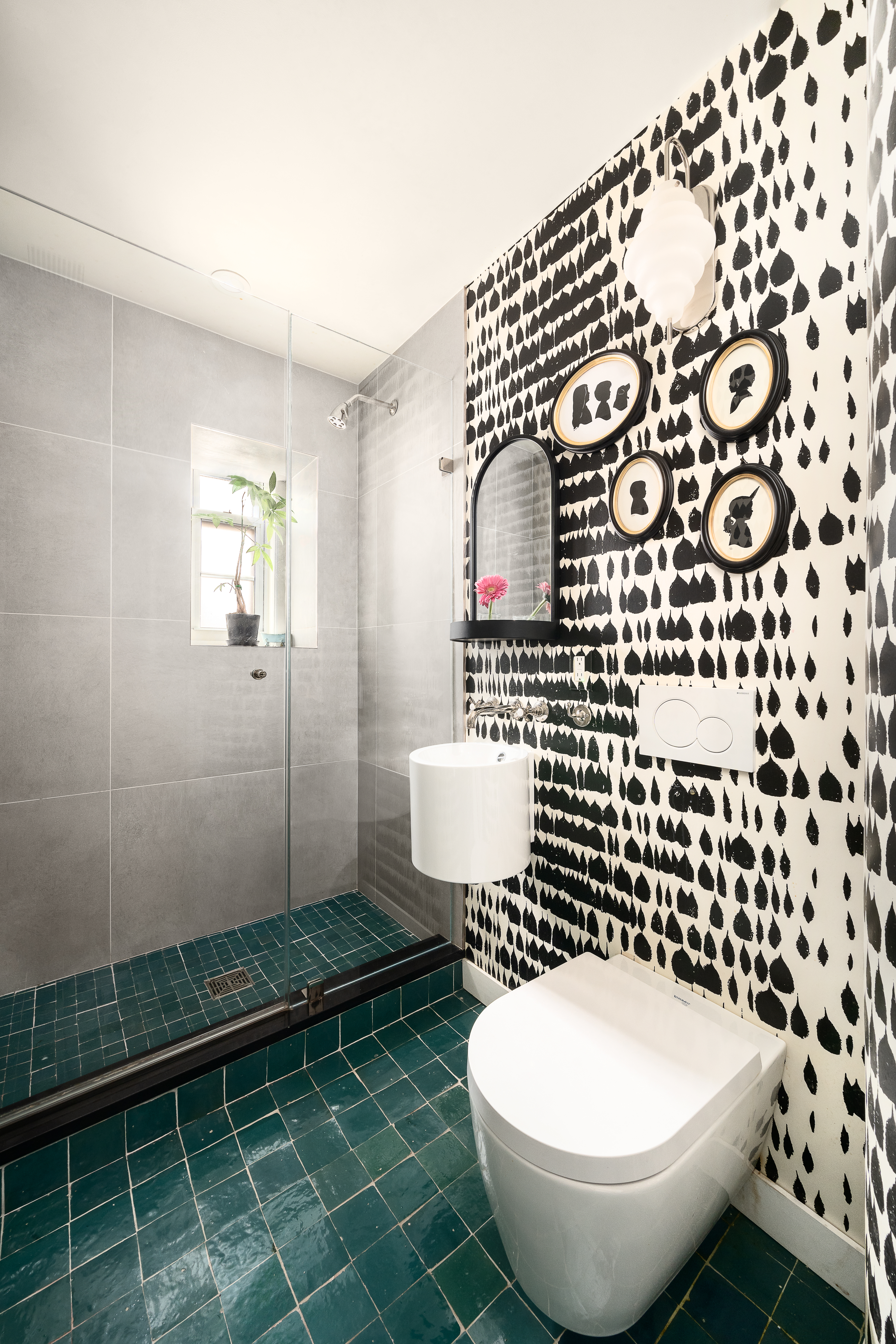 160 Henry Street, Unit 3C Brooklyn, NY 11201 - Photo 11 of 18 a bathroom with a sink toilet and shower