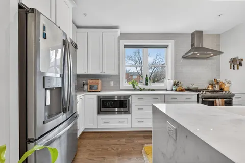 $825,000 | 1419 Upshur Street Northwest, Unit 2, Washington, DC 20011