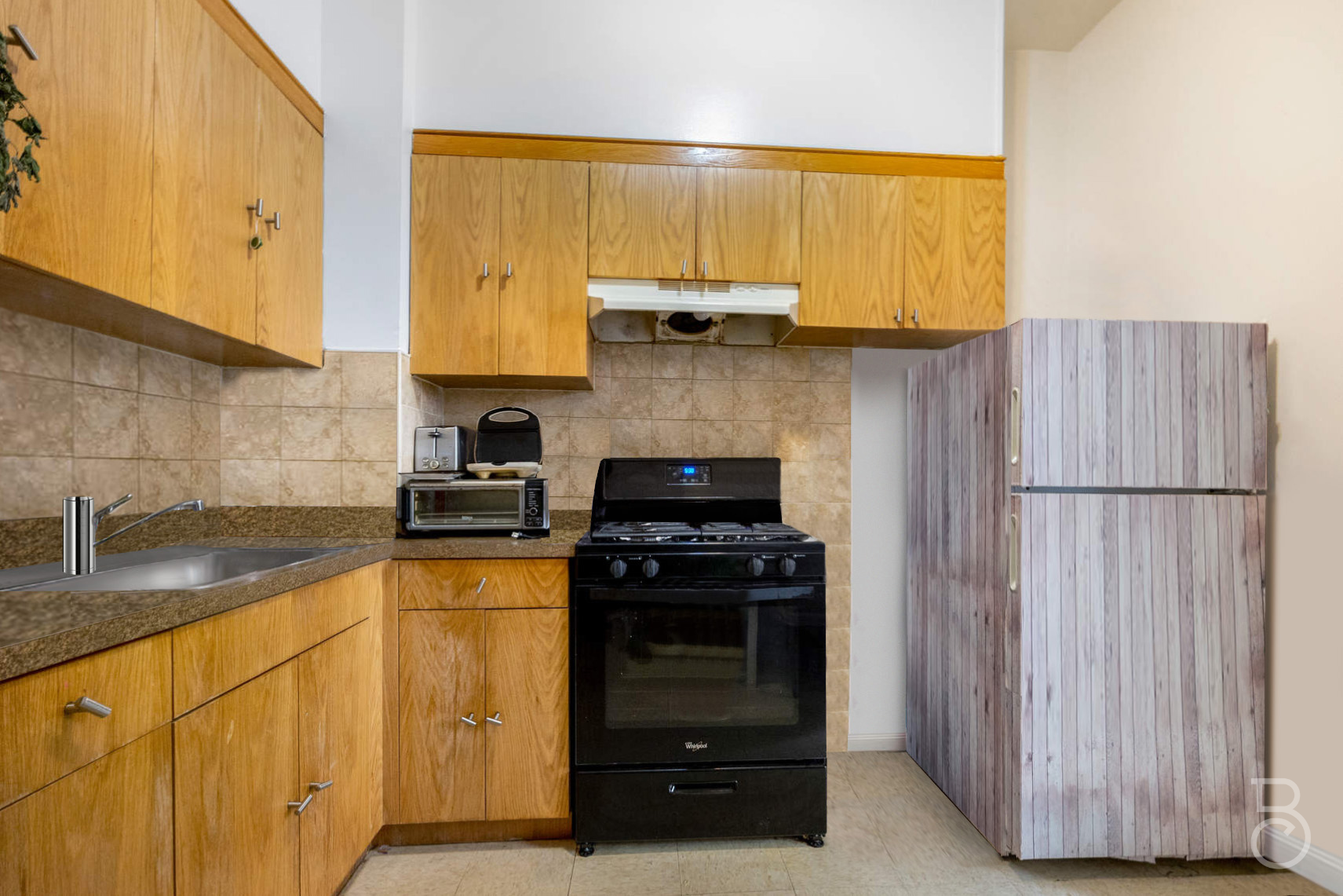 20-12 29th Street Queens, NY 11105 - Photo 10 of 18