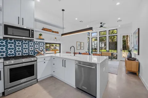 $579,000 | 219 Lessin Lane, Unit 10A, Austin, TX 78704