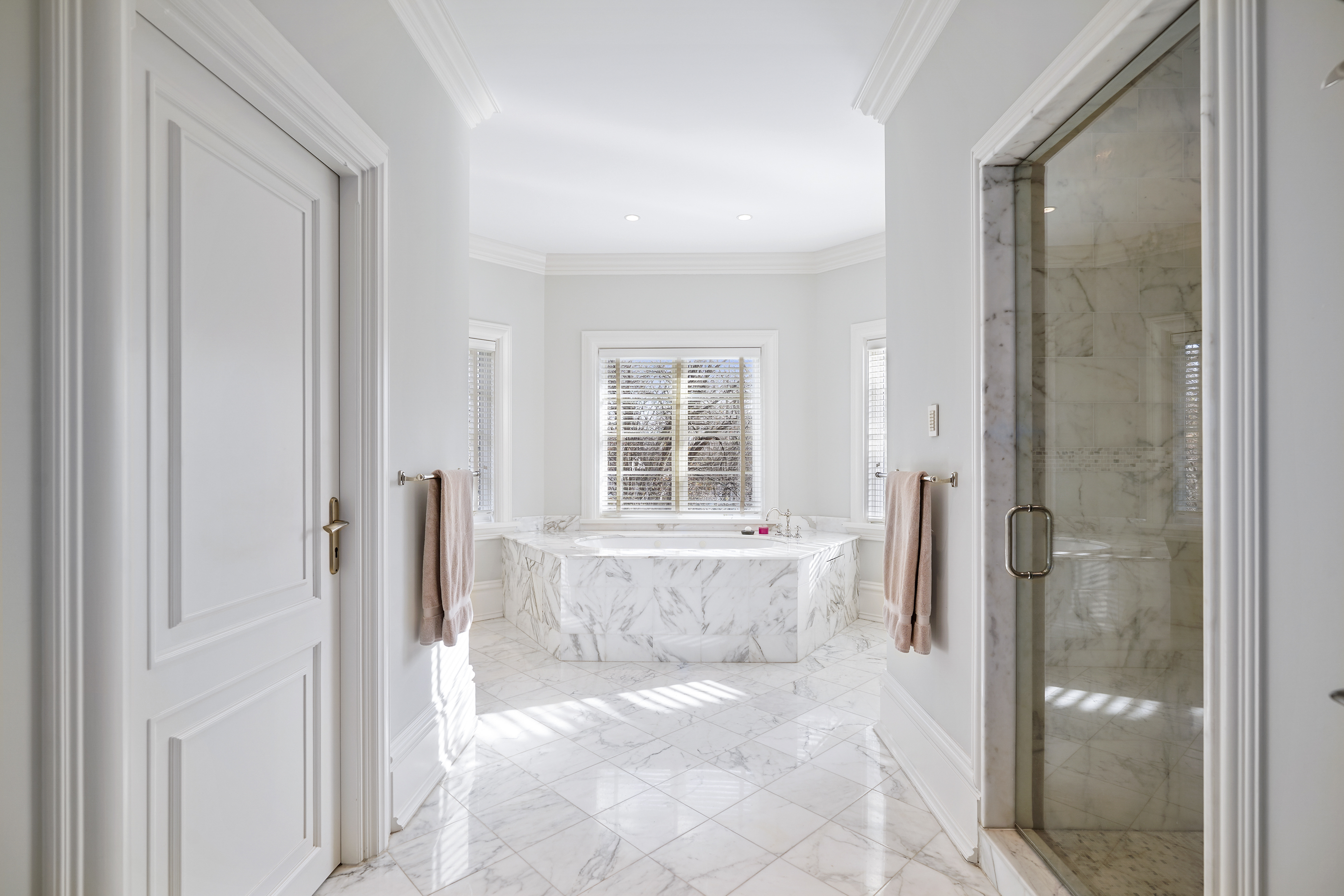 44 Hunting Ridge Road Greenwich, CT 06831 - Photo 14 of 29